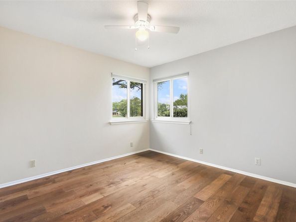 1407 W Braker LN B, Austin TX 78758