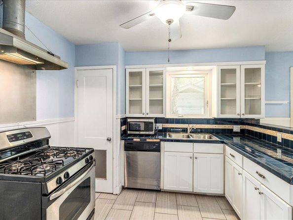 3710 Hollywood Ave, Austin TX 78722