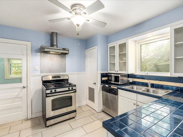 3710 Hollywood Ave, Austin TX 78722