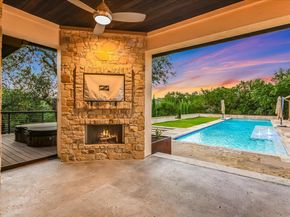 9011 San Diego RD, Austin TX 78737