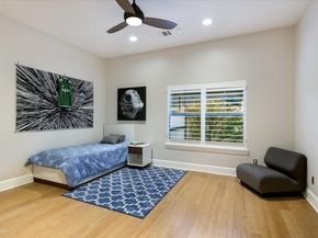 9011 San Diego RD, Austin TX 78737