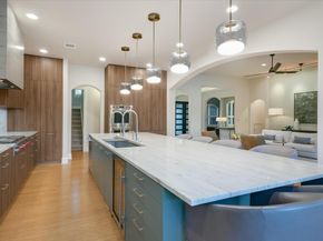 9011 San Diego RD, Austin TX 78737