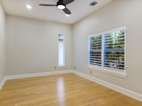 9011 San Diego RD, Austin TX 78737