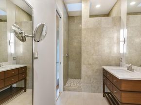 9011 San Diego RD, Austin TX 78737