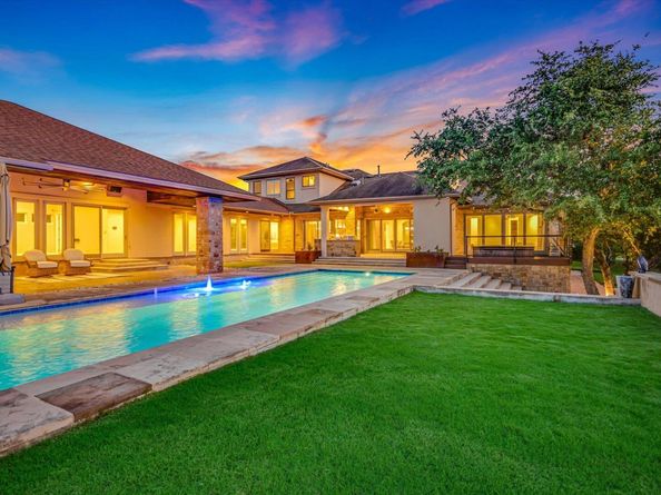 9011 San Diego RD, Austin TX 78737