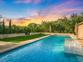 9011 San Diego RD, Austin TX 78737