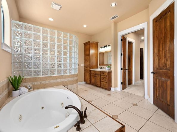 3315 Deer TRL, Georgetown TX 78628