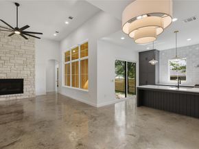 11009 Second ST, Jonestown TX 78645