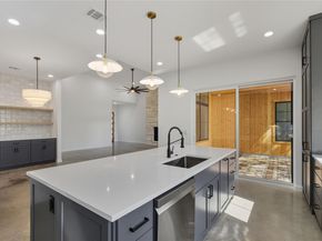 11009 Second ST, Jonestown TX 78645