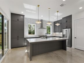 11009 Second ST, Jonestown TX 78645