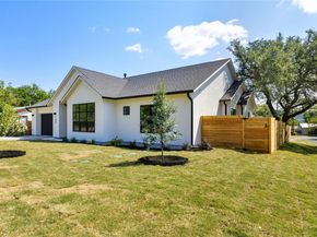 11009 Second ST, Jonestown TX 78645