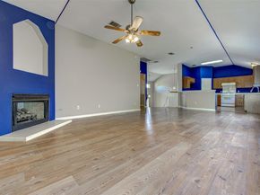 1817 Rosenborough LN N, Round Rock TX 78665