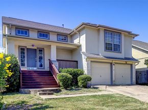 1817 Rosenborough LN N, Round Rock TX 78665