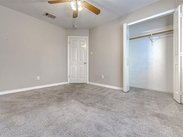 1817 Rosenborough LN N, Round Rock TX 78665
