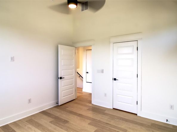 2608 Bristol DR A, Austin TX 78723