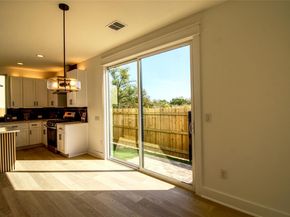 2608 Bristol DR A, Austin TX 78723