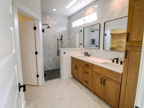 2608 Bristol DR A, Austin TX 78723