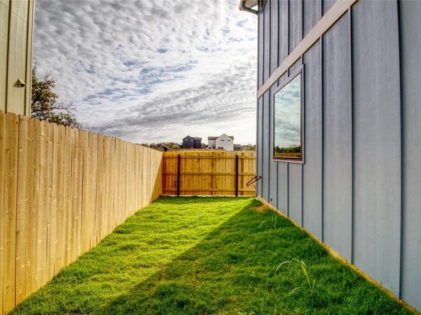 2608 Bristol DR A, Austin TX 78723