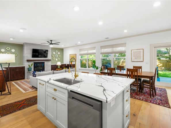 5914 Salcon Cliff DR, Austin TX 78749
