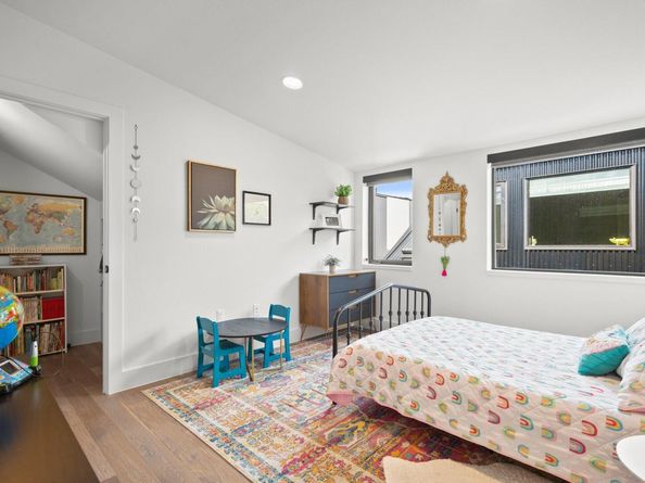 3406 E 17th ST 13, Austin TX 78721