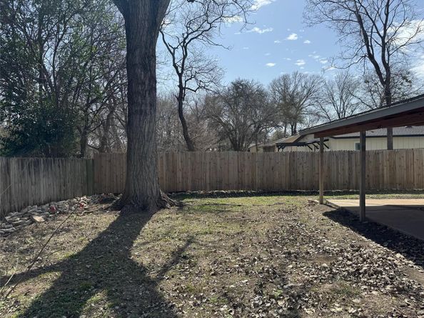 9505 N Creek DR, Austin TX 78753