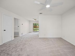 1107 Dunstan DR, Austin TX 78745