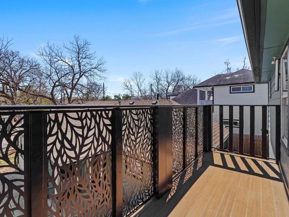 2702 S 2nd ST 1 & 2, Austin TX 78704