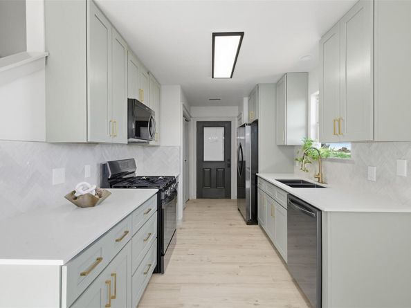 11625 Melstone DR, Manor TX 78653