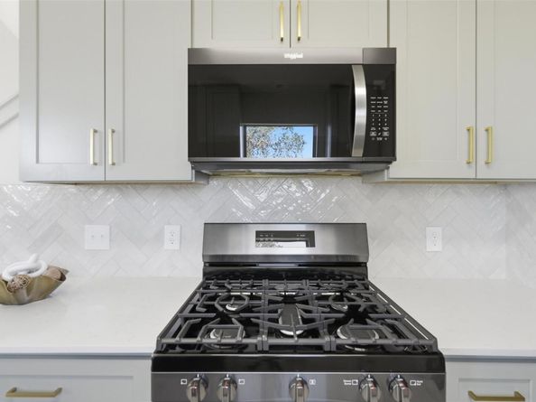 11625 Melstone DR, Manor TX 78653