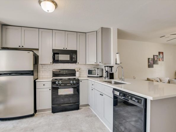 11901 Swearingen DR 4, Austin TX 78758