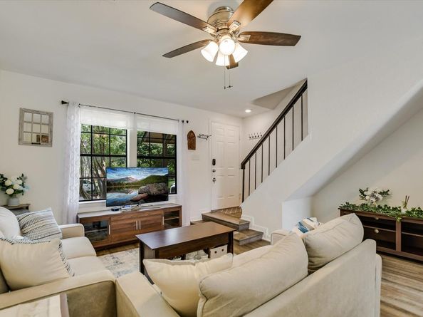 11901 Swearingen DR 4, Austin TX 78758
