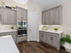 307 Maxwell WAY 20, Lakeway TX 78738