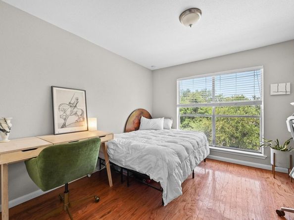2450 Wickersham LN 304, Austin TX 78741