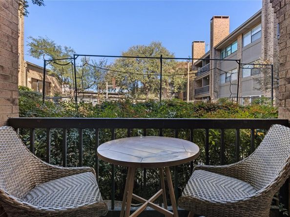 8888 Tallwood DR 1107, Austin TX 78759