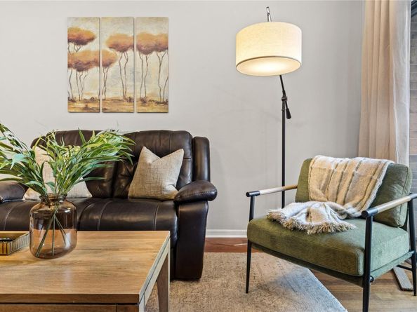 8888 Tallwood DR 1107, Austin TX 78759