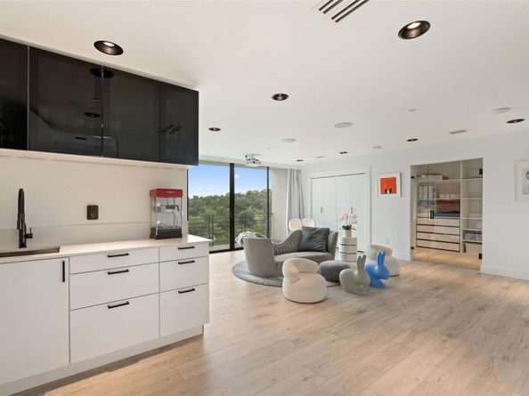 1501 Ridgecrest DR, Austin TX 78746