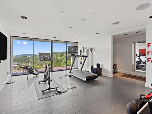 1501 Ridgecrest DR, Austin TX 78746