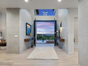 2551 Waymaker WAY, Austin TX 78746