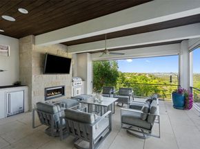 2551 Waymaker WAY, Austin TX 78746