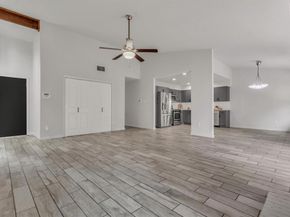 1003 Solano DR 1336AR, Austin TX 78750