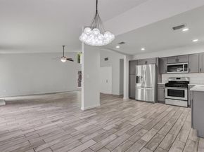 1003 Solano DR 1336AR, Austin TX 78750