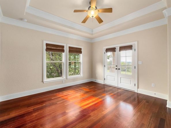 409 Hazeltine DR, Lakeway TX 78734