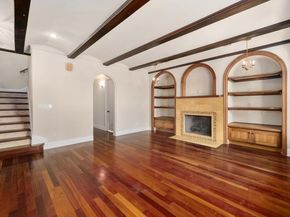 409 Hazeltine DR, Lakeway TX 78734