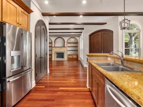 409 Hazeltine DR, Lakeway TX 78734