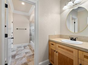 409 Hazeltine DR, Lakeway TX 78734