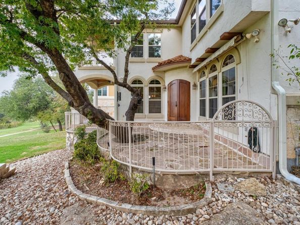 409 Hazeltine DR, Lakeway TX 78734