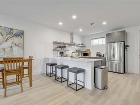 2709 E 5th ST 2305, Austin TX 78702