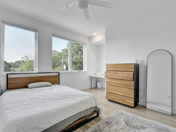 2709 E 5th ST 2305, Austin TX 78702