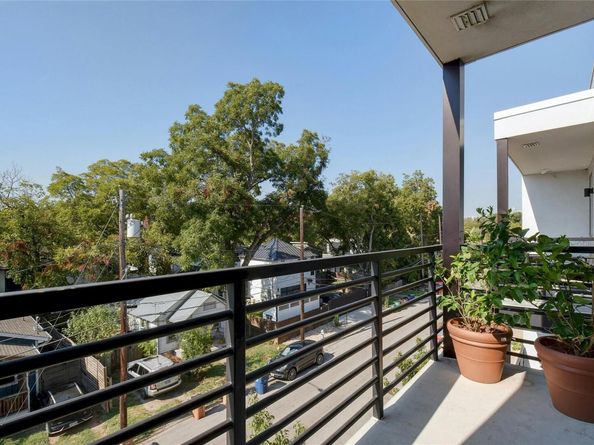 2709 E 5th ST 2305, Austin TX 78702