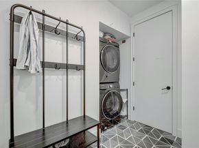2709 E 5th ST 2305, Austin TX 78702